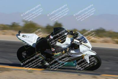 media/Dec-09-2023-SoCal Trackdays (Sat) [[76a8ac2686]]/Turn 3 Inside (1015am)/